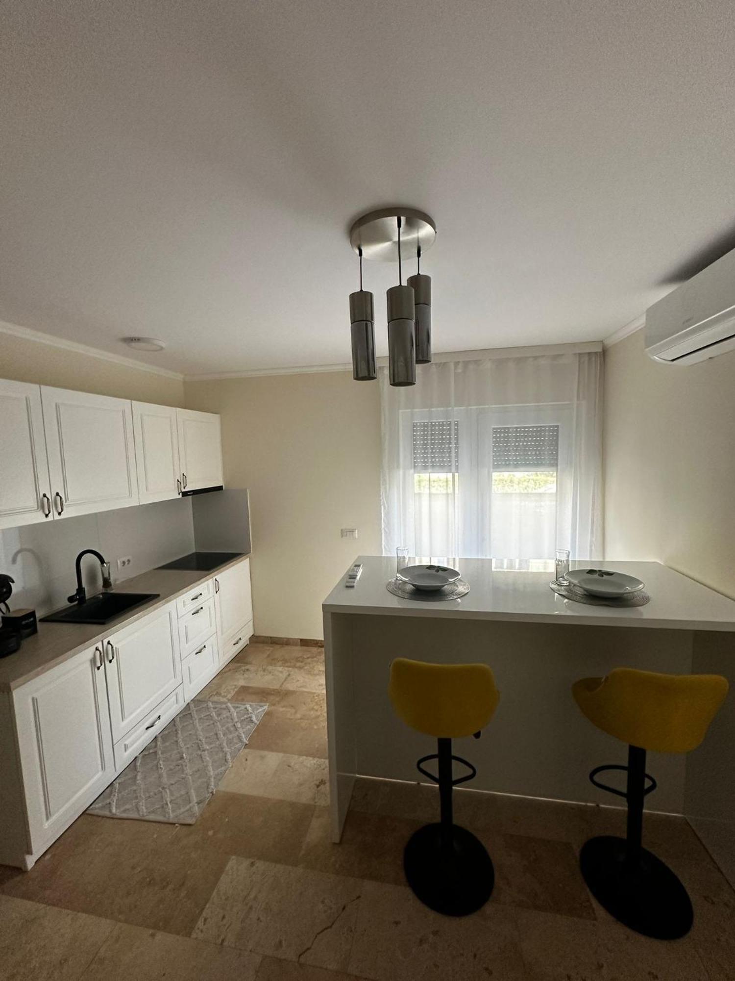 Rmr Luxury Apartaments 蒂米什瓦拉 外观 照片