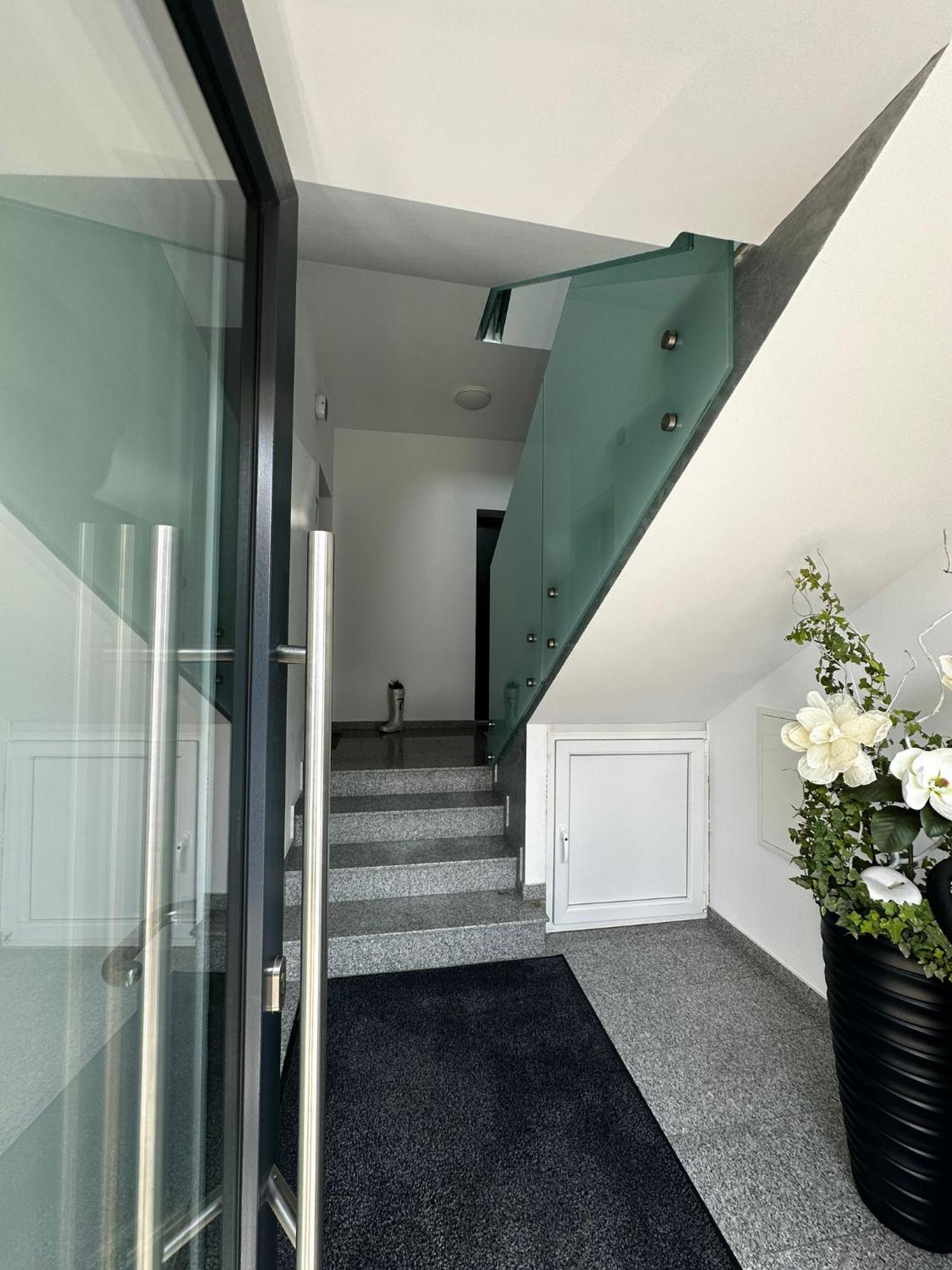 Rmr Luxury Apartaments 蒂米什瓦拉 外观 照片
